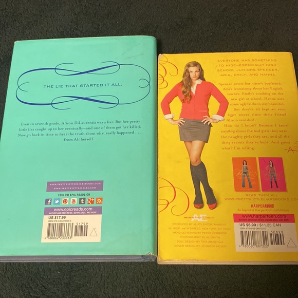 Book Bundle - Picture 3 of 4